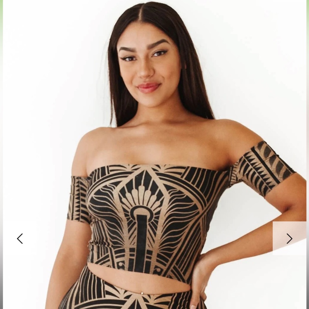 Yoga Democracy | Off the Shoulder Bandeau in Elegant Empire